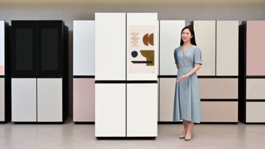 Samsung 2024 Bespoke AI Family Hub refrigerator