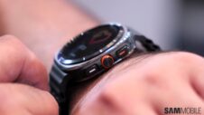 What’s with the new extra button on the Galaxy Watch Ultra?