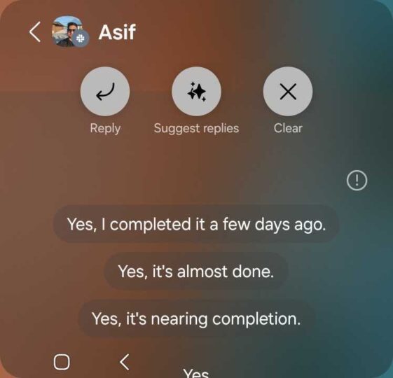 Samsung Galaxy Z Flip 6 Suggested Replies Cover Screen One UI 6.1.1