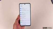 Galaxy S24 FE is already getting its first software update