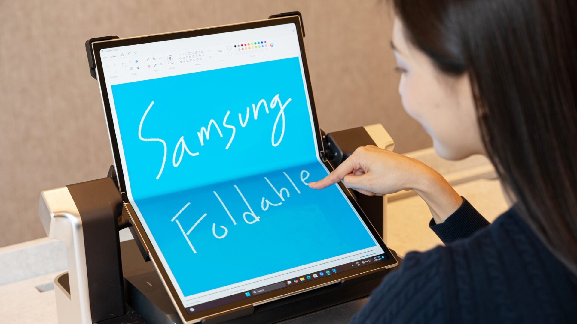 Samsung 18.1 inch foldable OLED display