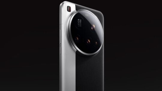 Xiaomi 15 Ultra Rear Design Dual Tone